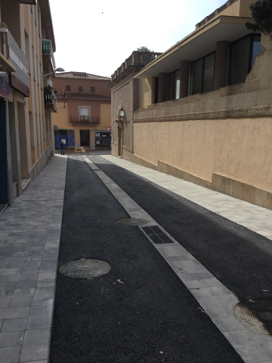 "carrer