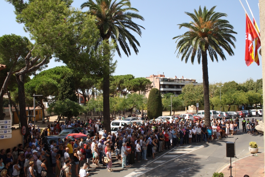 web  Minuts de silenci a Palafrugell