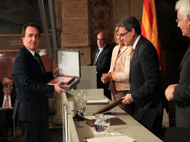 AVAC-Creu-ST-Jordi