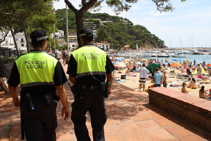 Servei_policia_platges_01