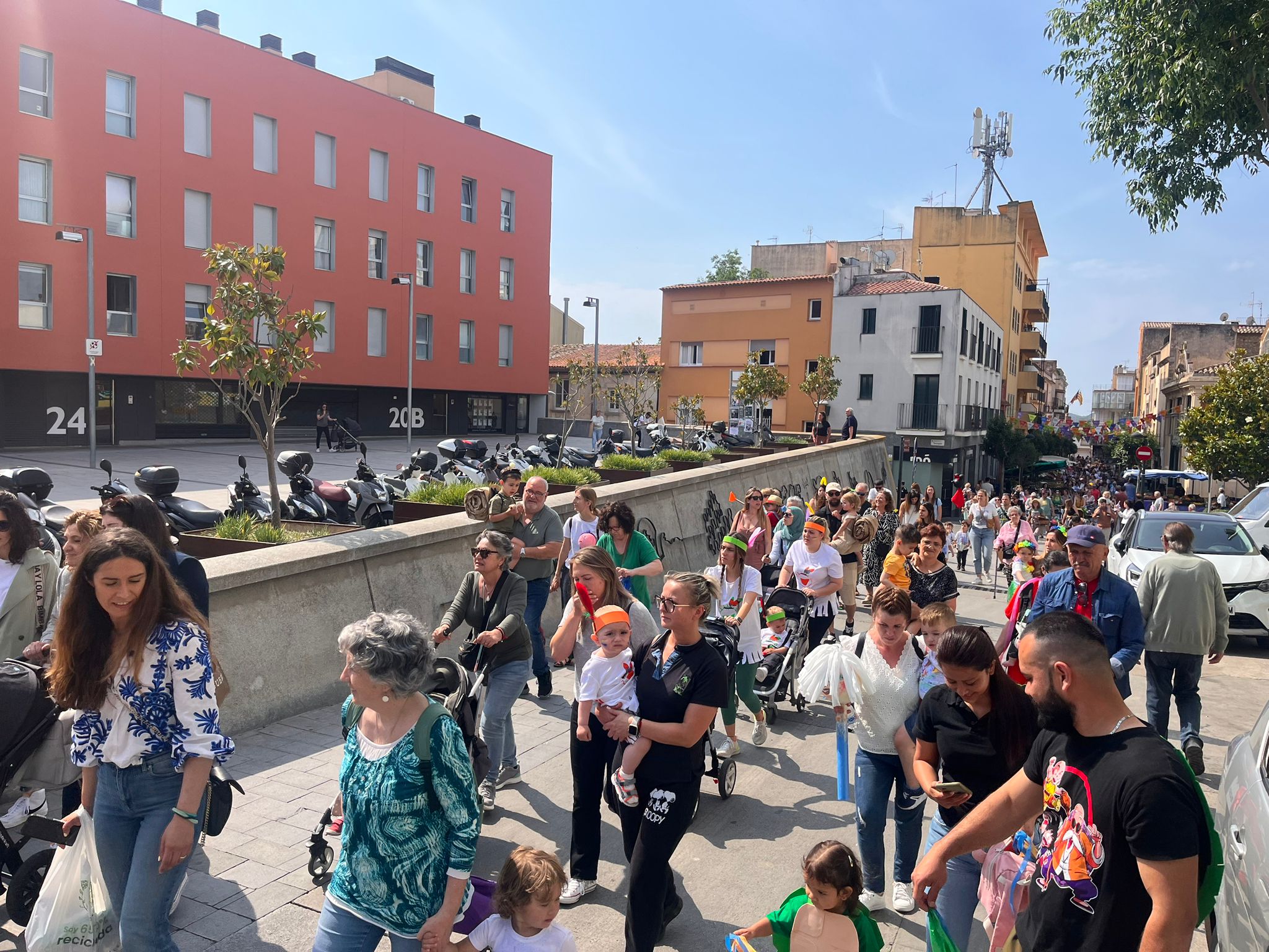 Rua dels Infants, Festes de Primavera, Ajuntament de Palafrugell